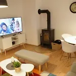 Altstadtlounge - Abc227 *
